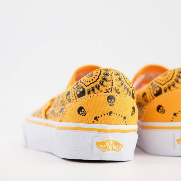Vans Classic Bandana Slip-On main image 5